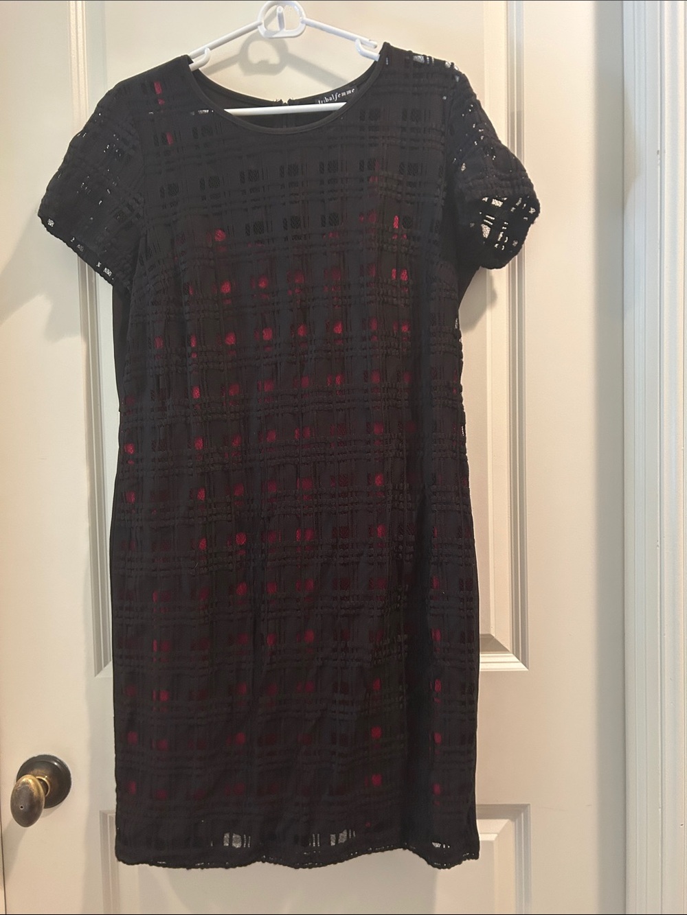 Tribal Femme Black Lace Grid Overlay dress w/Red Underlayer short sleeve zipUp L